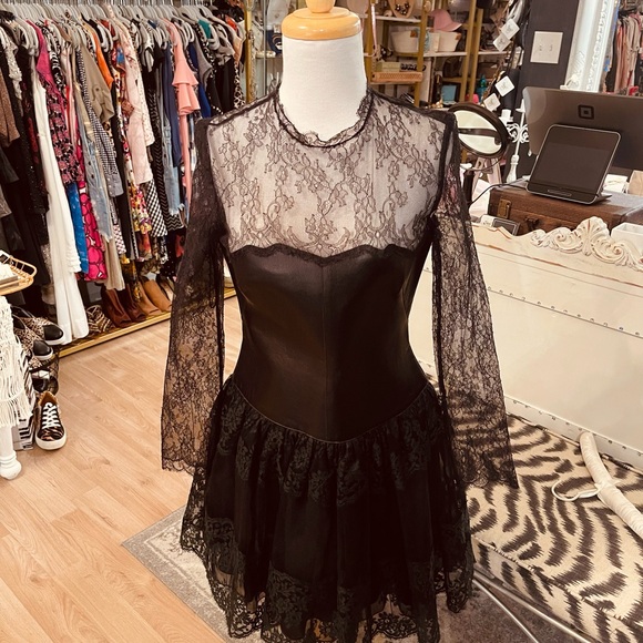 Valentino Black Lace Long Sleeve Dress - hulwithkids.com